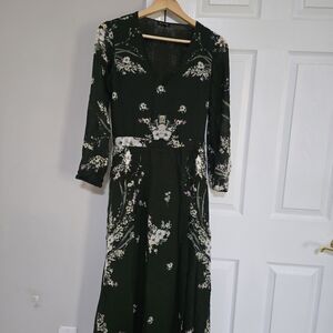 Massimo Dutti Forest Green Floral Long Sleeve Dress